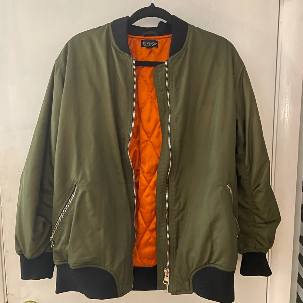 army green bomber jacket from topshop, great for a fall/winter jacket!